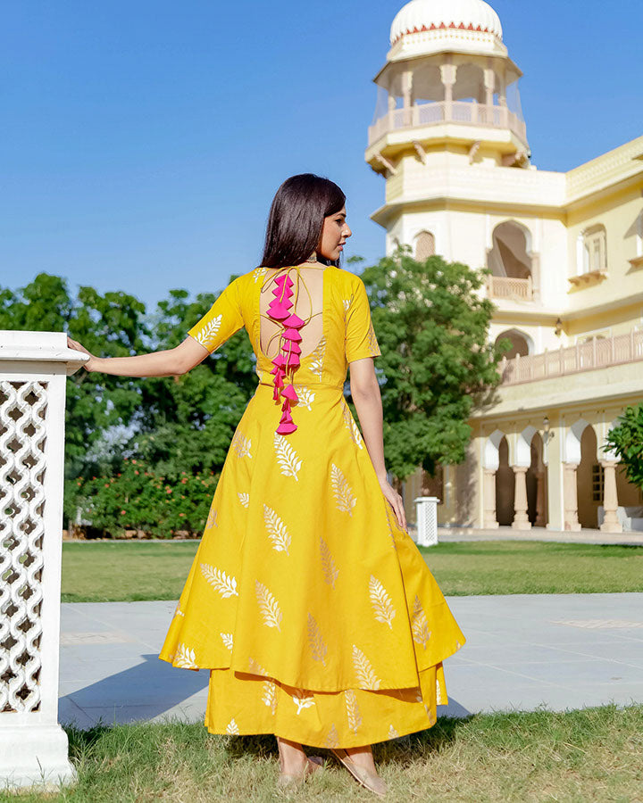 Yellow-Cotton-Foil-Print-3-Piece-Kurta-Set