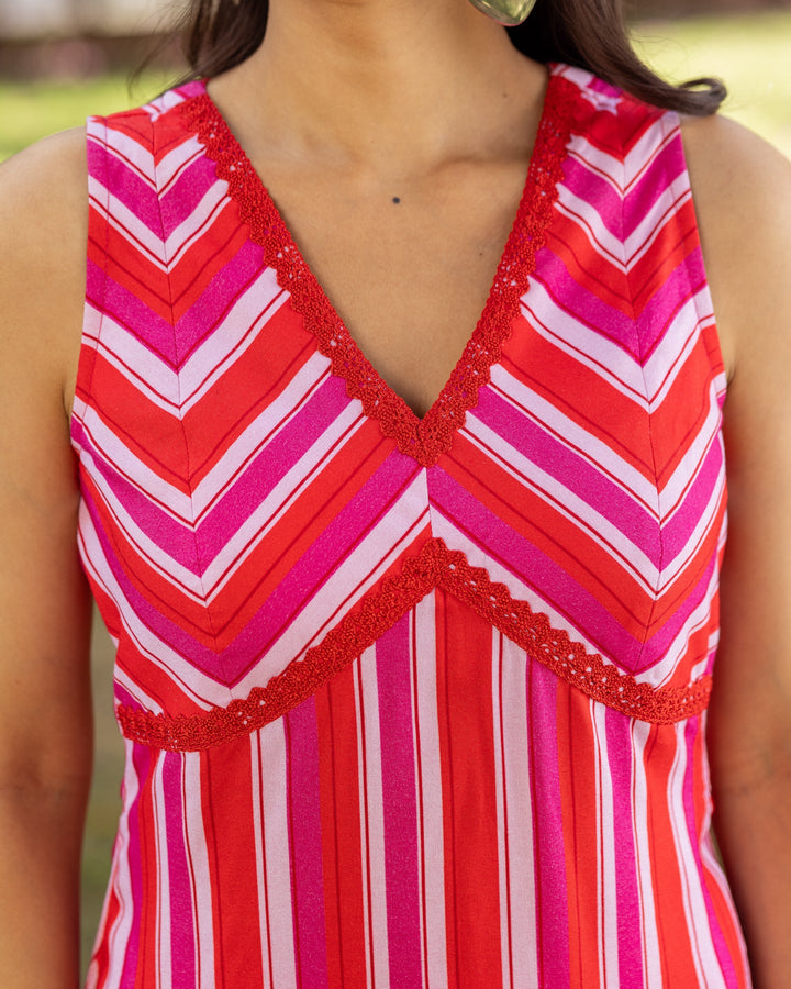Red-Rayon-Striped-Sleeveless-Straight-2-Piece-Kurta-Set