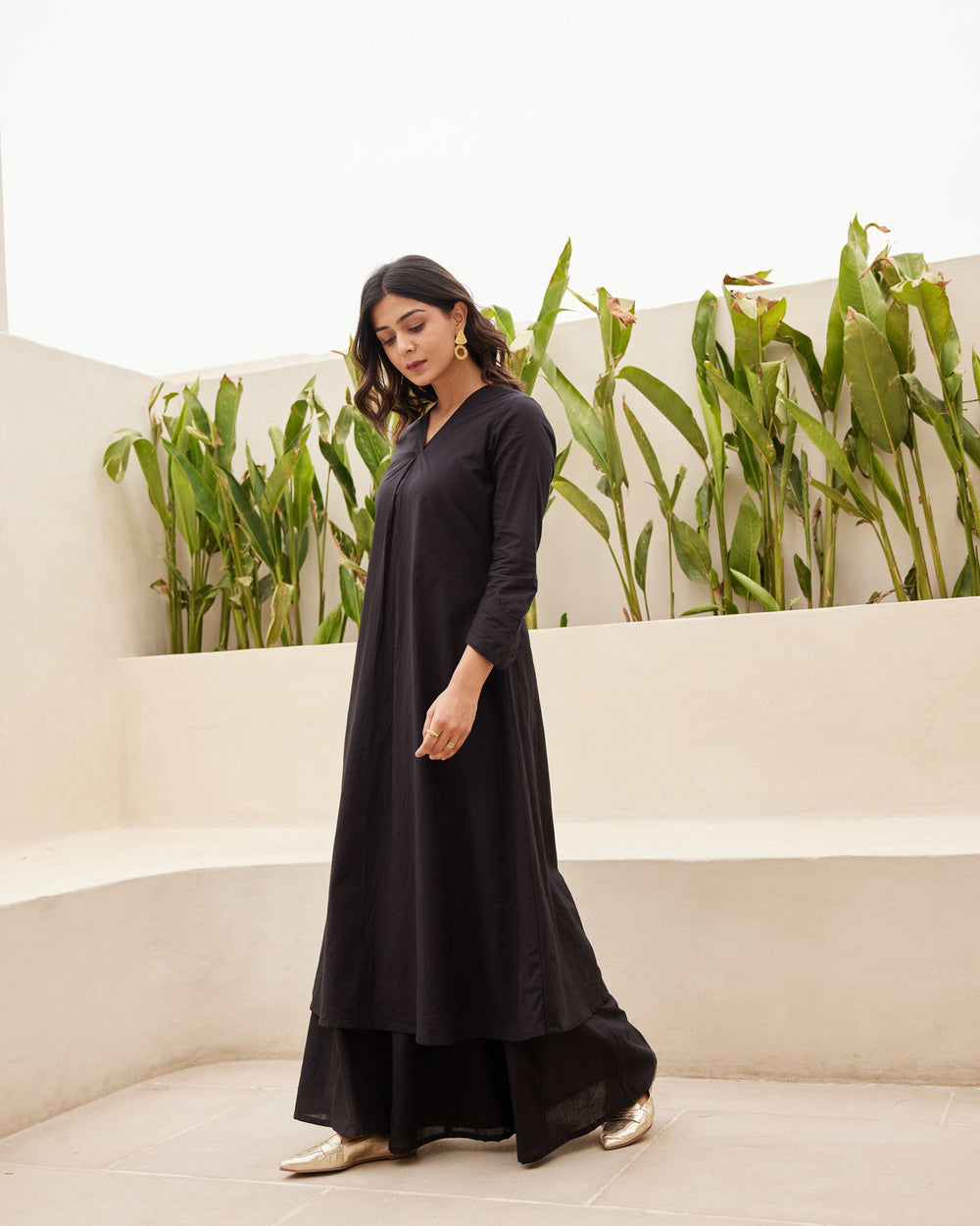 Black-Mulmul-A-Line-2-Piece-Kurta-Set