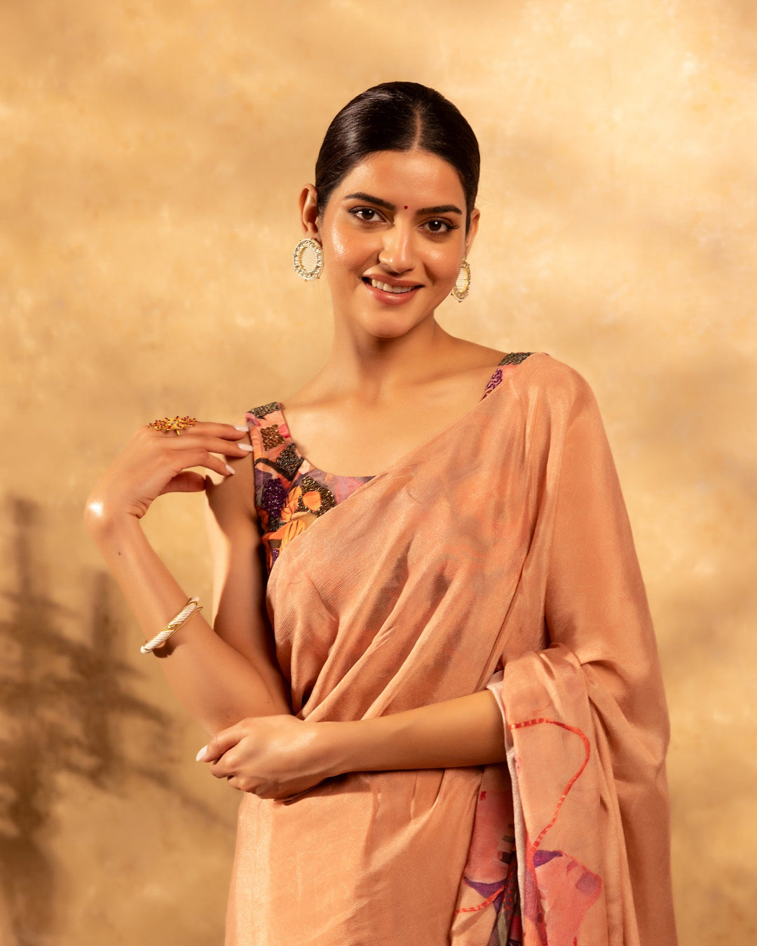 Peach-Chiffon-Abstract--Saree