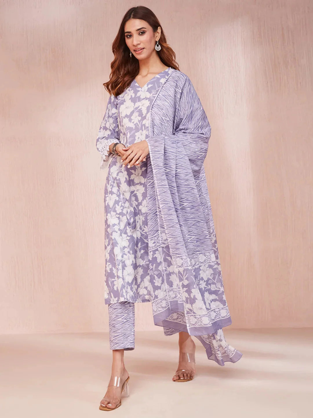 Purple-&-White-Cotton-Floral-Print-V-Neck-3-Piece-Kurta-Set