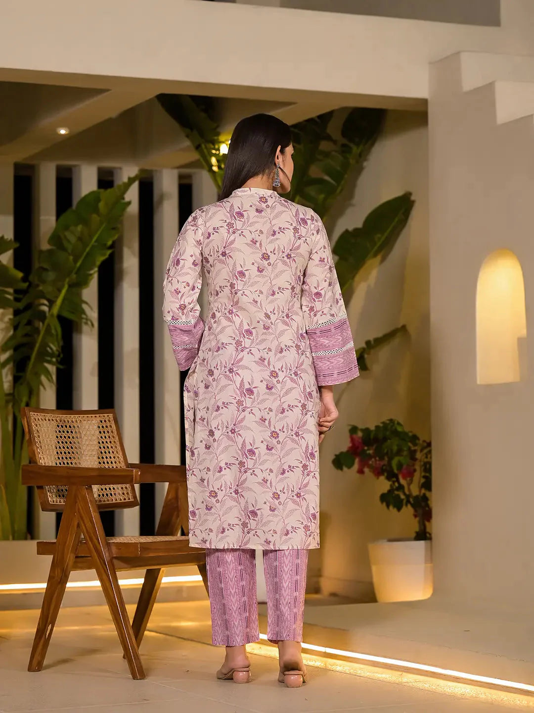 Purple-Cotton-Leaf-Print-Pakistani-Style-3-Piece-Kurta-Set