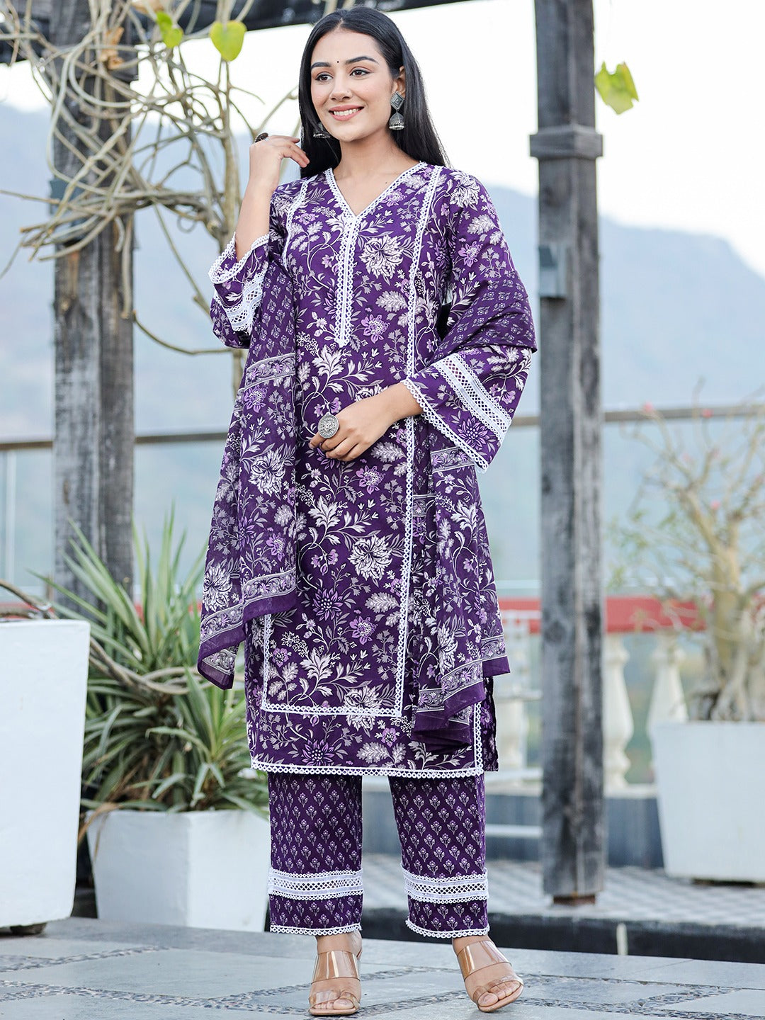 Purple-Cotton-Thread-Work-Detailing-3-Piece-Kurta-Set