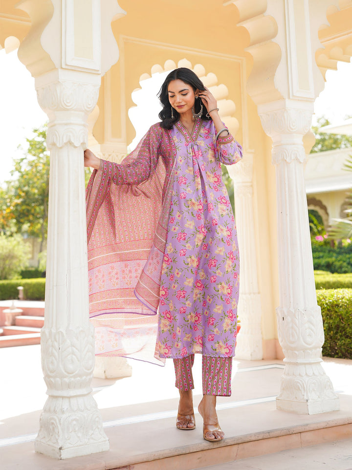 Purple-Rayon-Blend-Floral-Printed-Straight-Kurta-3-Piece-Kurta-Set