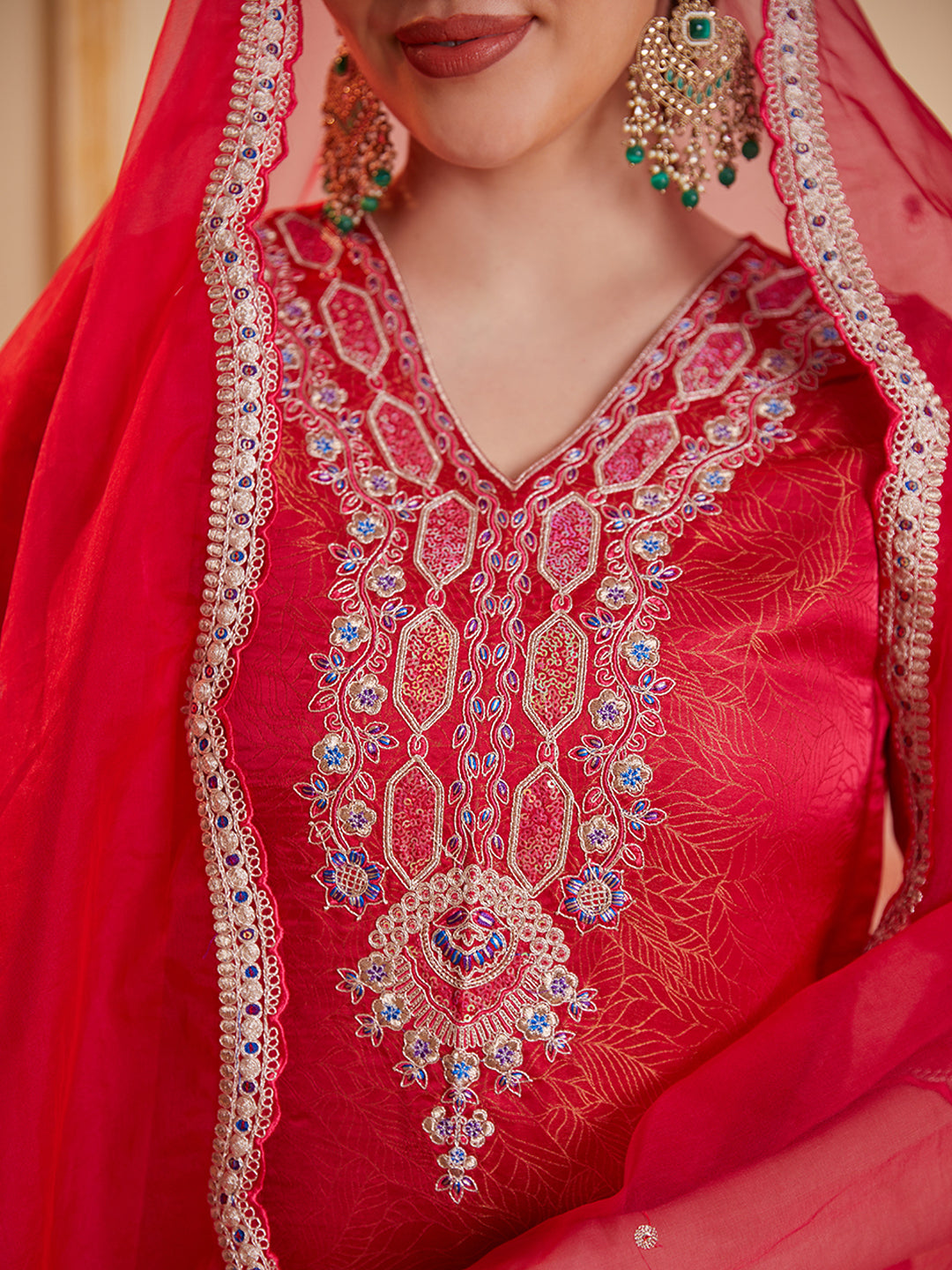 Red-Silk-Blend-Embroidered-3-Piece-Kurta-Set