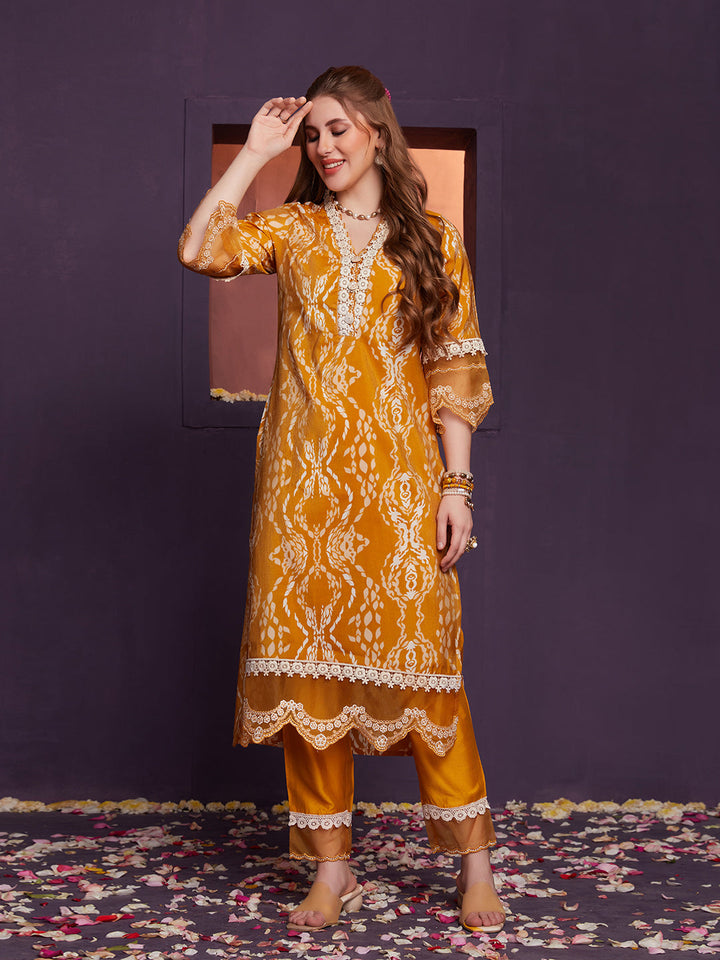 Mustard-Silk-Blend-Abstract-Printed-3-Piece-Kurta-Set