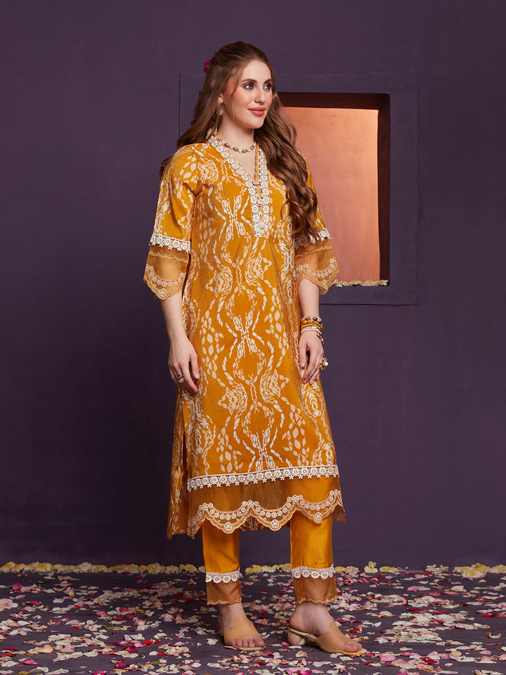Mustard-Silk-Blend-Abstract-Printed-3-Piece-Kurta-Set