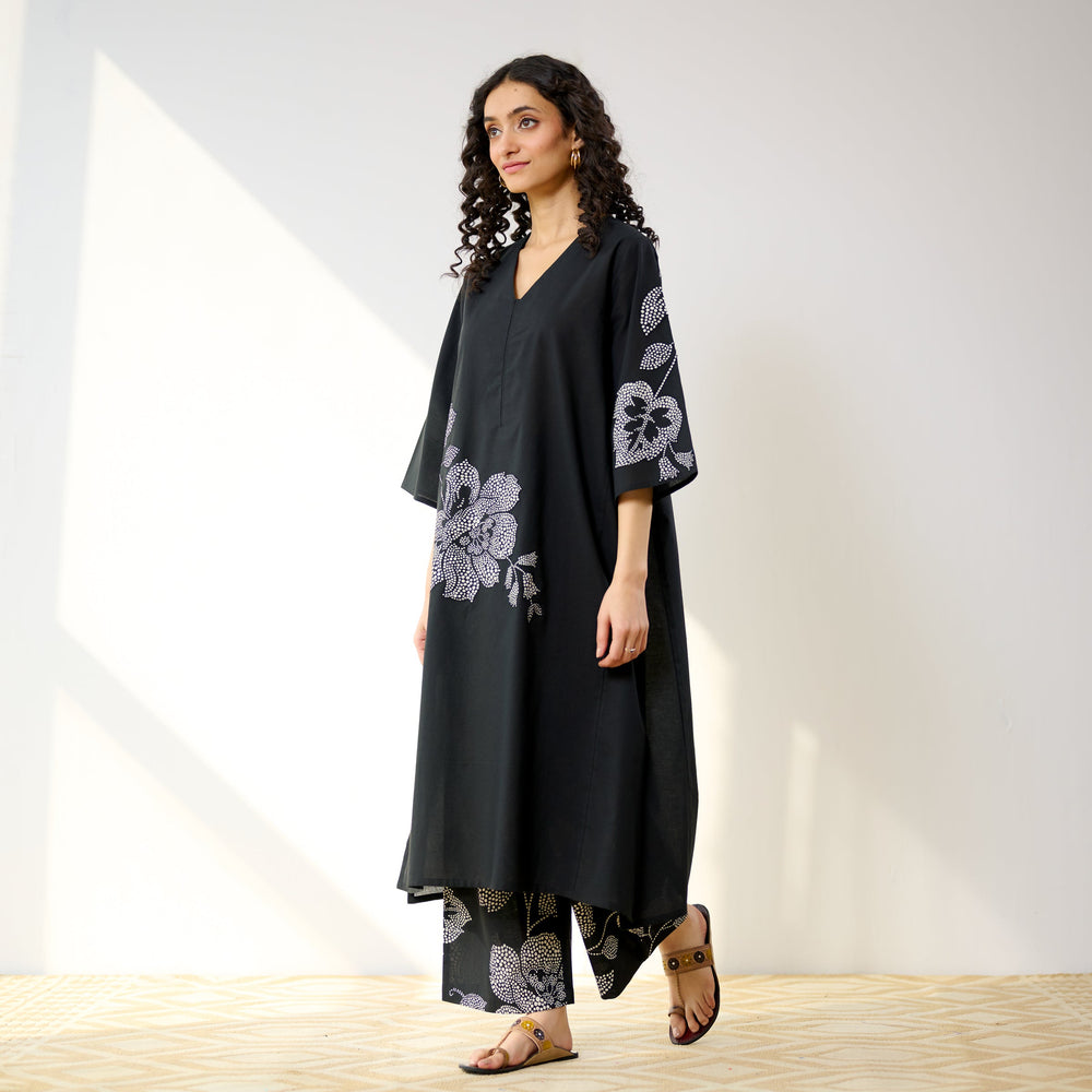 Black-Cotton-Meadow-Patchwork-2-Piece-Kurta-Set