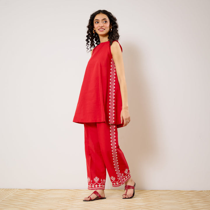 Red-Cotton-Pehar-Statement-Embroidered--Co-Ord-Set