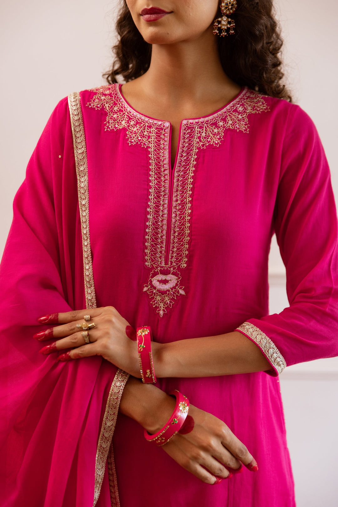 Rani-Pink-Mulmul-Straight-3-Piece-Kurta-Set