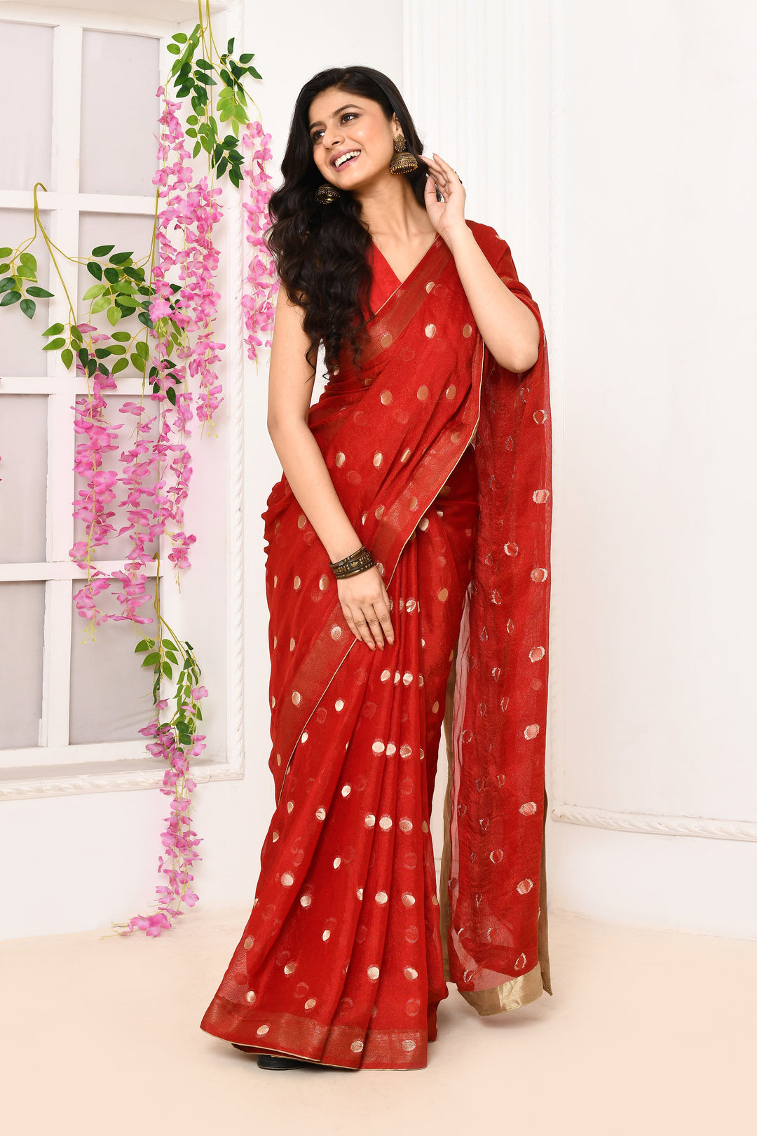 Red-Chiffon-Tissue-Saree-With-Golden-Polka-Dots