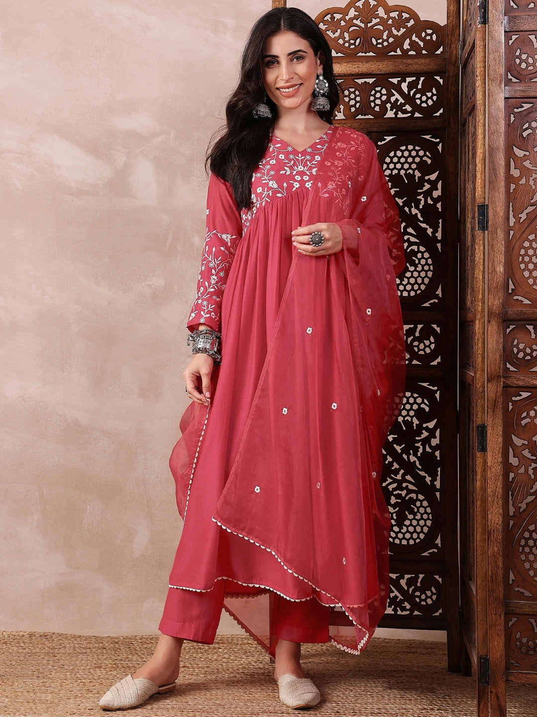 Red-Cotton-Blend-Solid-Embroidered-A-Line-3-Piece-Kurta-Set