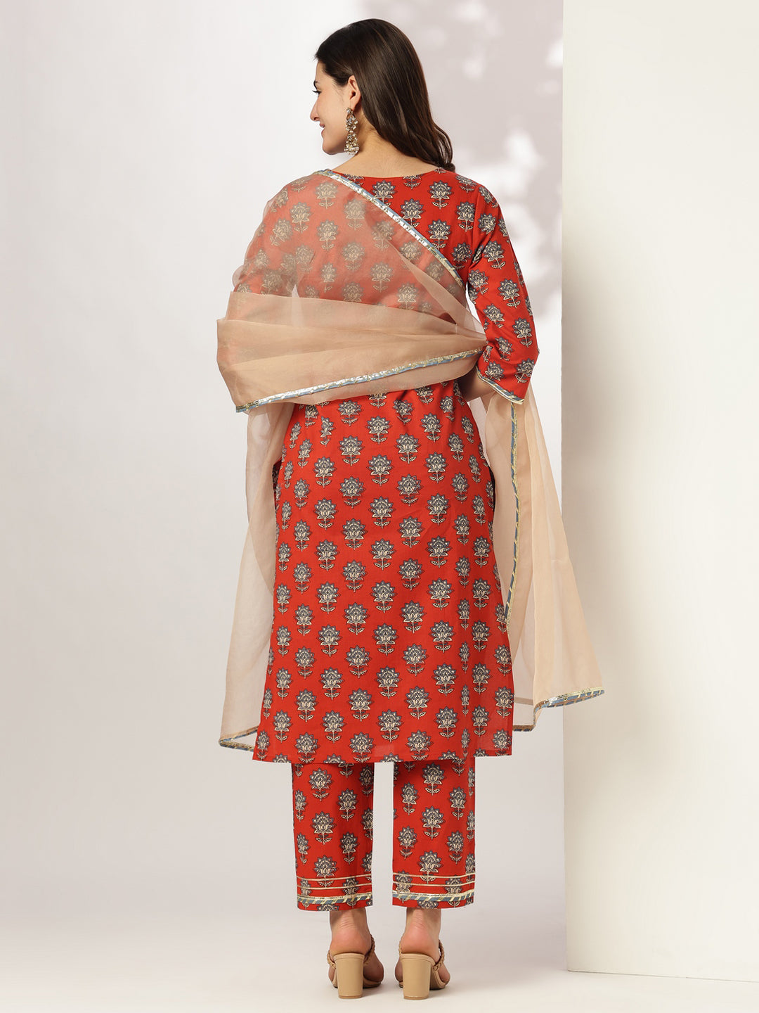 Red-Cotton-Straight-Floral-Printed-3-Piece-Kurta-Set