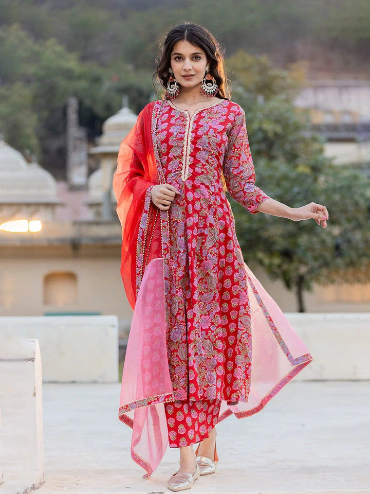 Red-Cotton-Floral-Print-Regular-Sleeves-Anarkali-Set