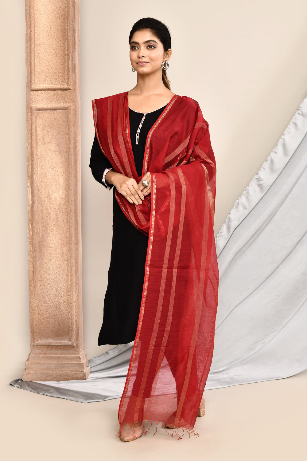 Red-Maheshwari-Dupatta