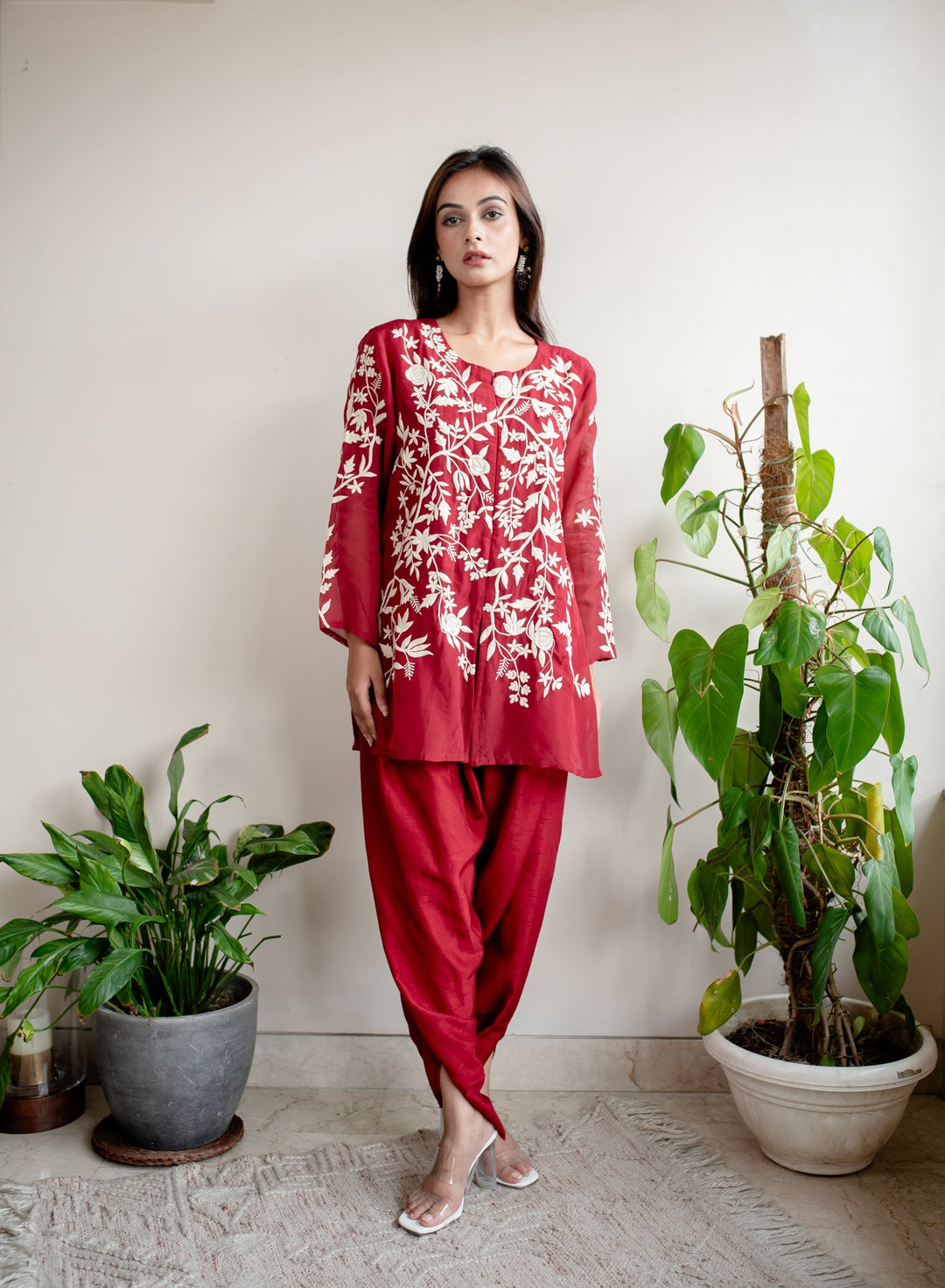 Red-Organza-Organza-Parsi-Embroidery-2-Piece-Kurta-Set