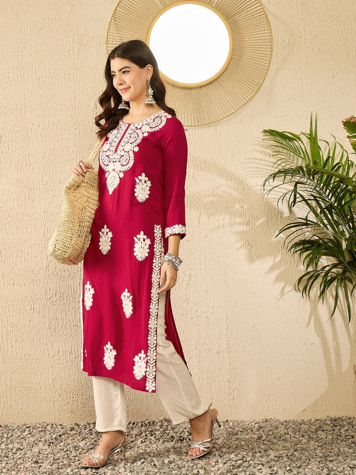 Red Viscose Rayon Solid Embroidered Straight Kurta