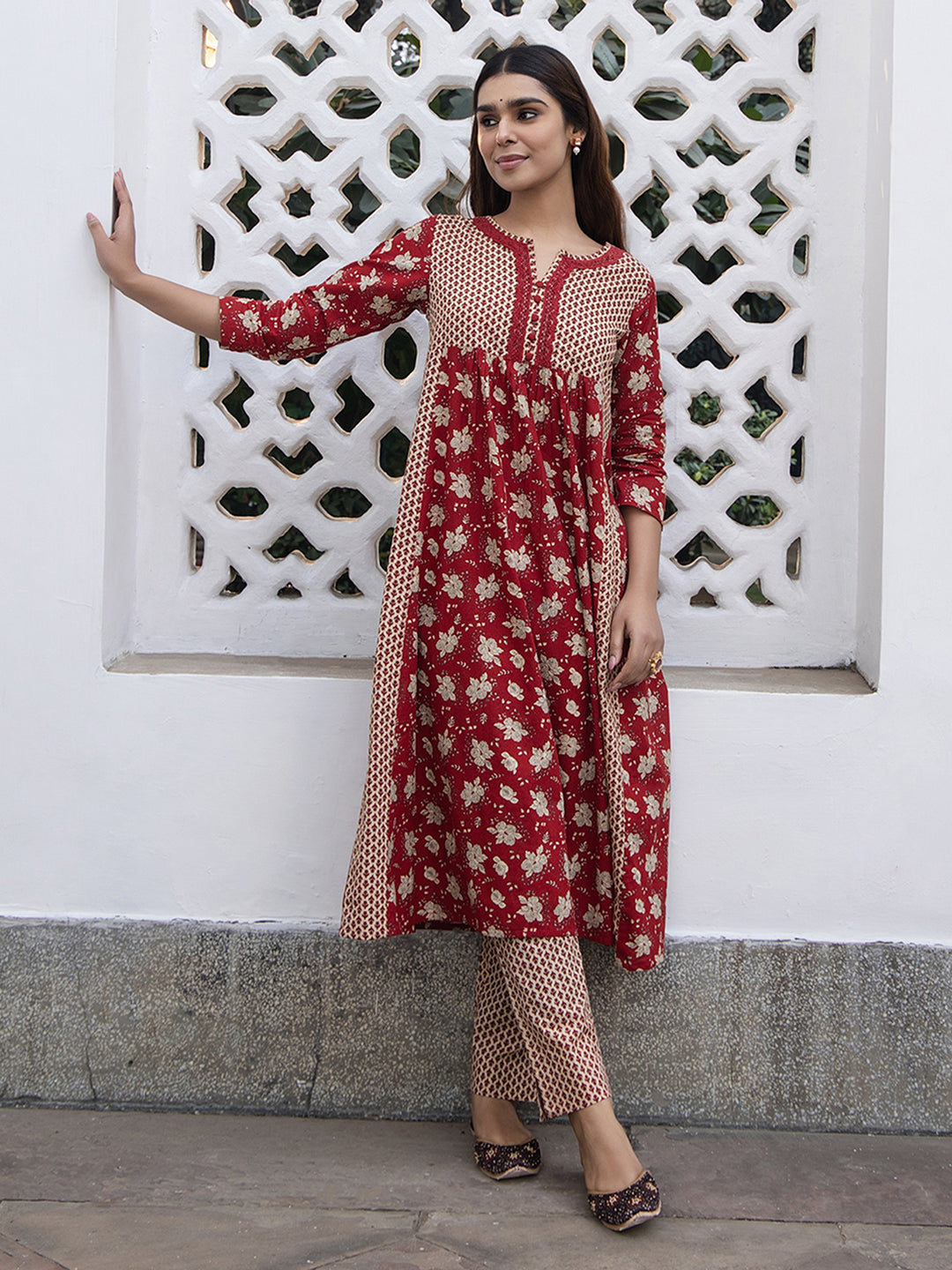 Red-&-Beige-Cambric-A-Line-2-Piece-Kurta-Set