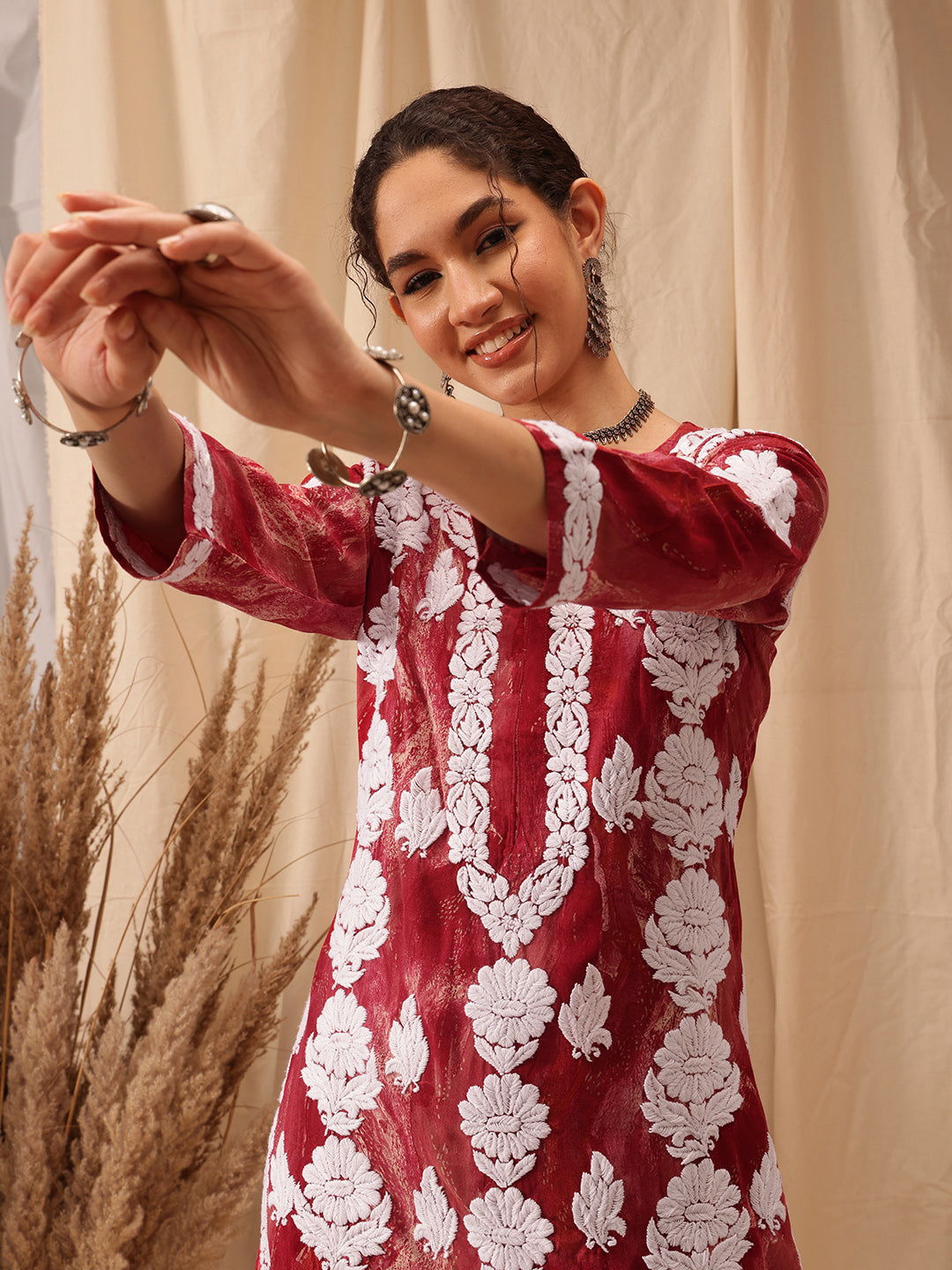 Red-&-White-Modal-Embroidered-Chikankari-Kurta