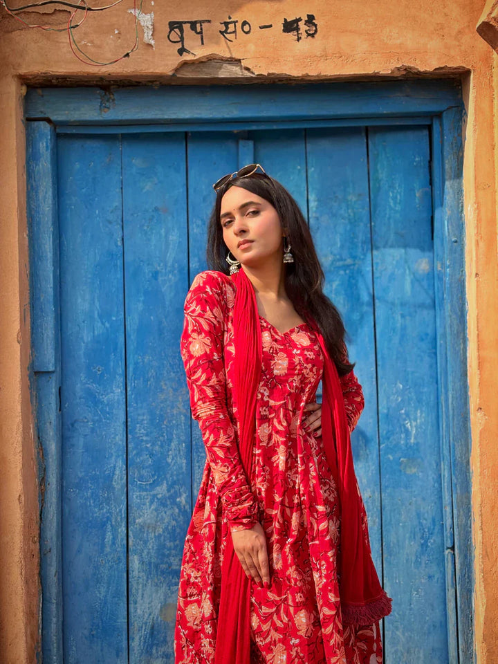 Red-Cotton-Laali-Kali-3-Piece-Kurta-Set