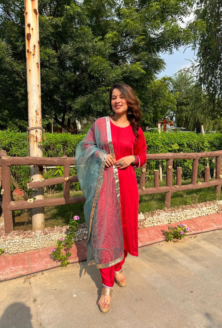 Red-Modal-Satin-3-Piece-Kurta-Set