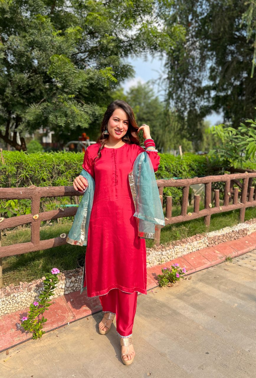 Red-Modal-Satin-3-Piece-Kurta-Set