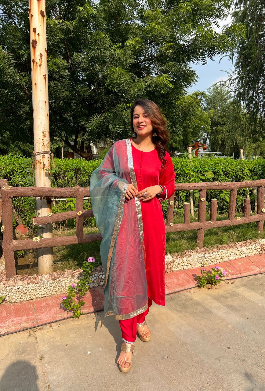 Red-Modal-Satin-3-Piece-Kurta-Set