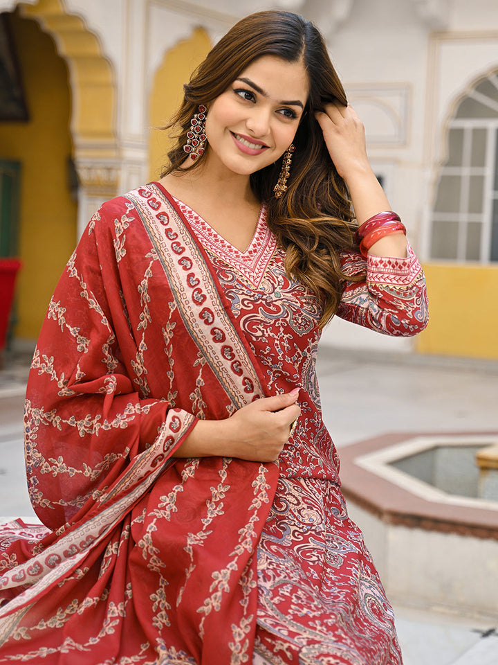 Red-Rayon-Blend-Paisley-Printed-3-Piece-Kurta-Set