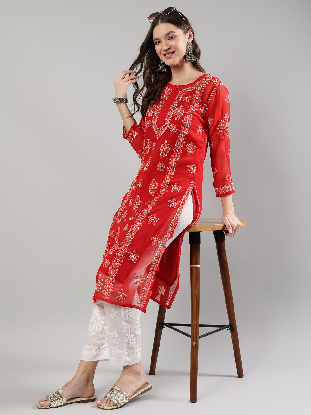 Red-And-Beige-Georgette-Lucknowi-Chikankari--Kurta-With-Slip