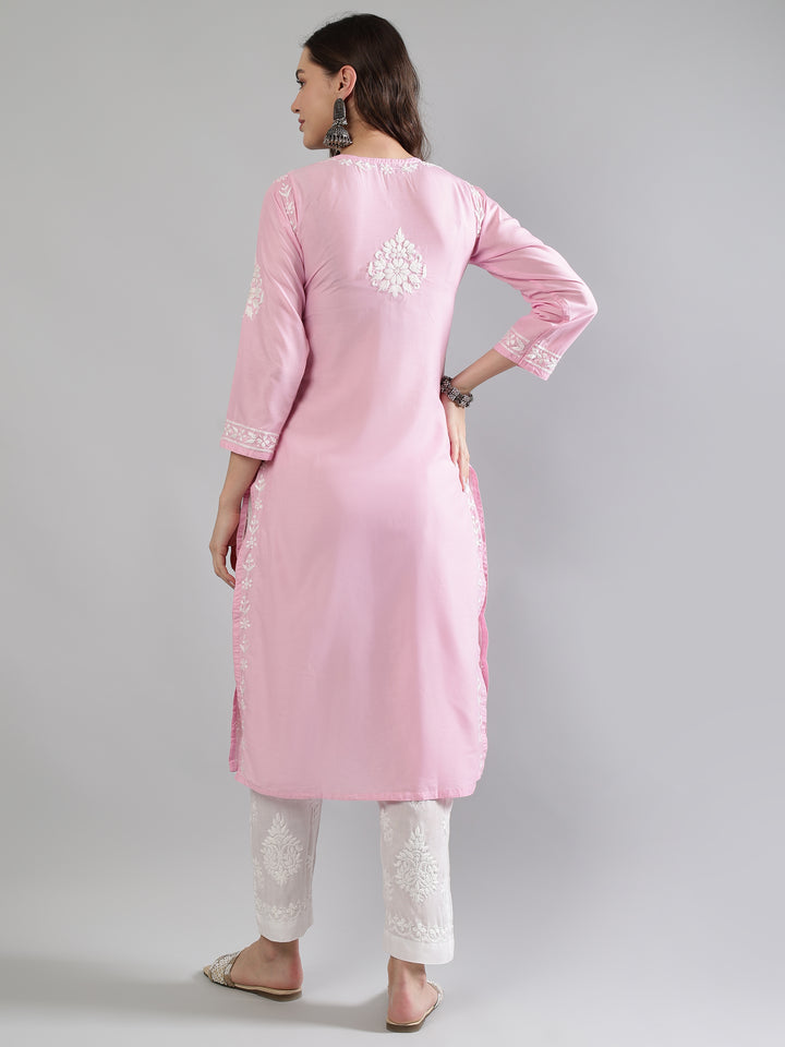 Pink-Muslin-Hand-Embroidered-Chikankari-Kurta