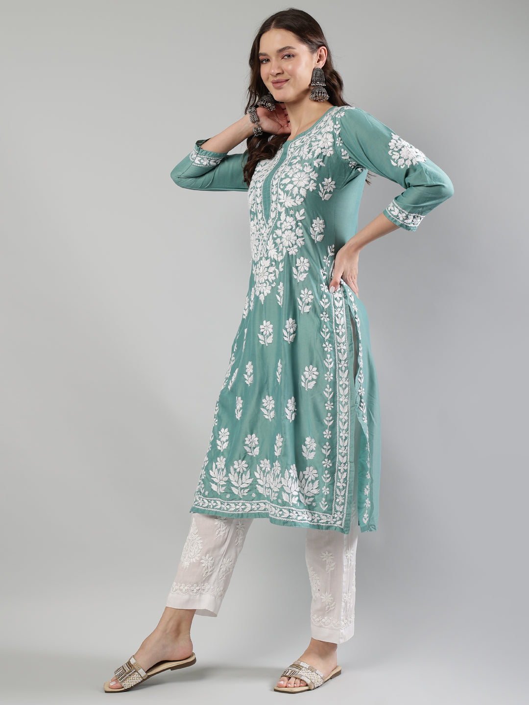 Green-Muslin-Hand-Embroidered-Kurta