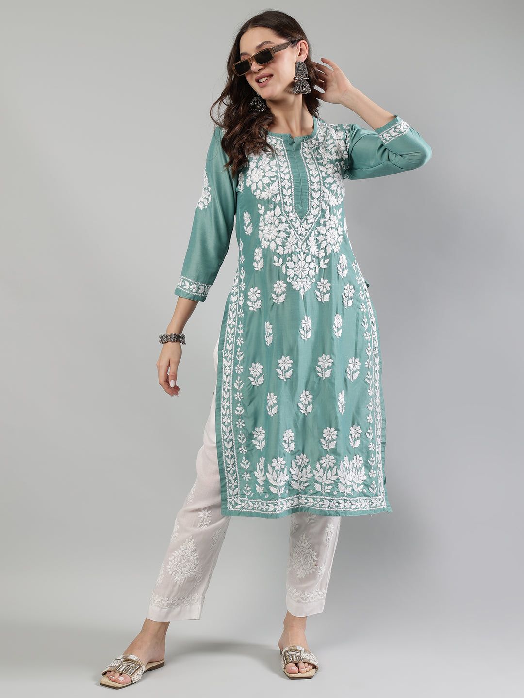 Green-Muslin-Hand-Embroidered-Kurta