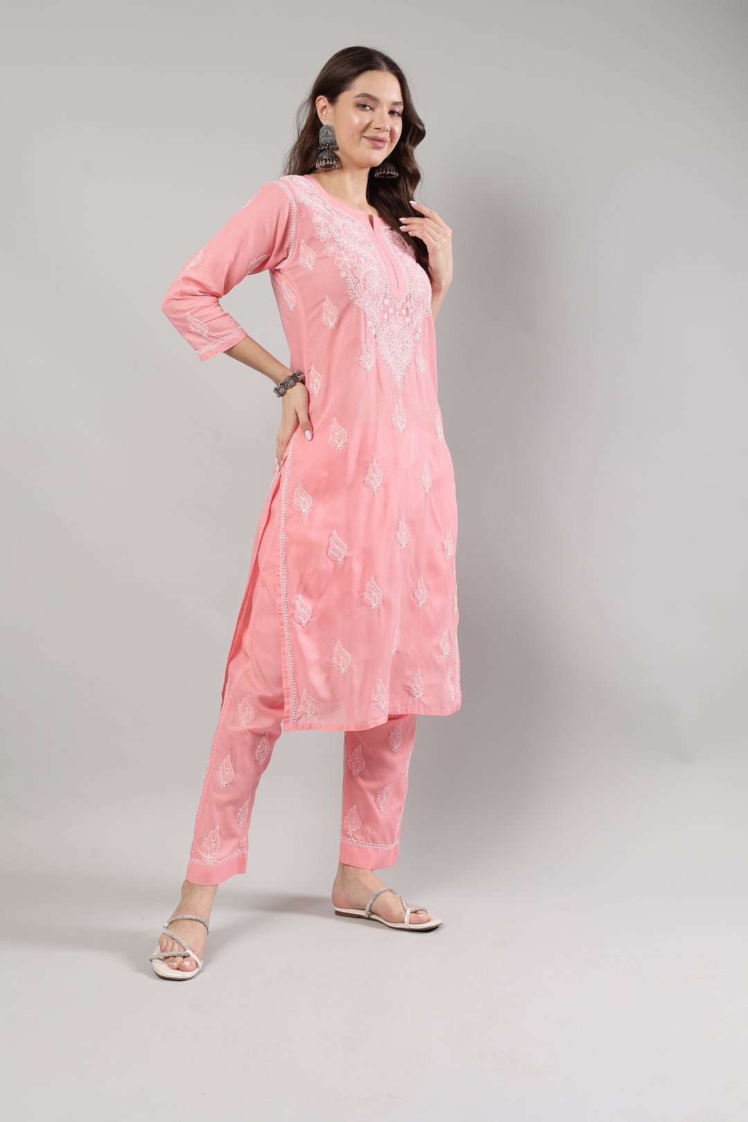 Peach-Cotton-Embroidered-Lucknowi-Chikankari-Kurta-Set