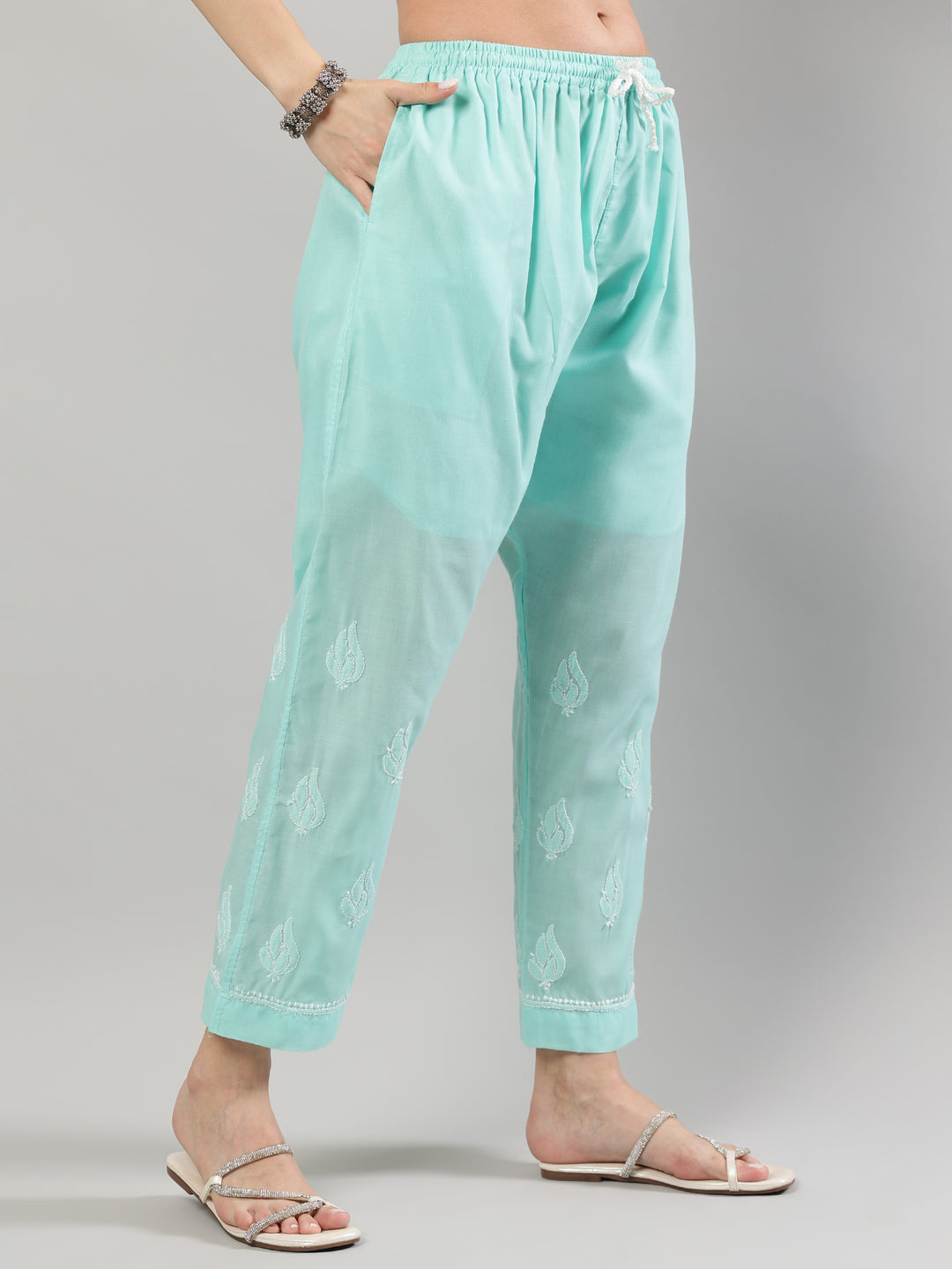 Sea-Green-Cotton-Embroidered-Lucknowi-Chikankari-Kurta-Set