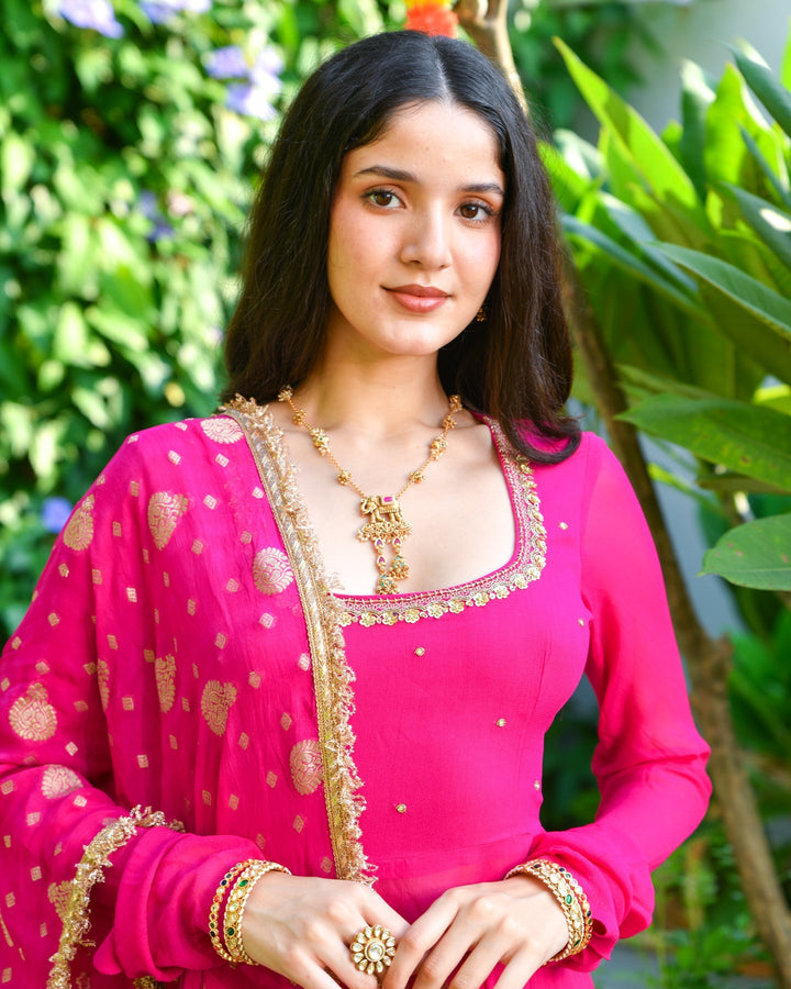 Pink-Embroidered-Georgette-3-Piece-Kurta-Set