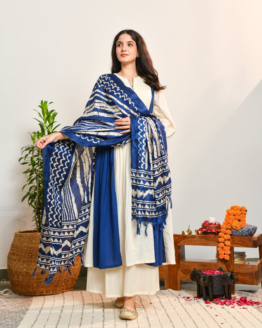 Ivory-Blue-Color-Block-3-Piece-Kurta-Set