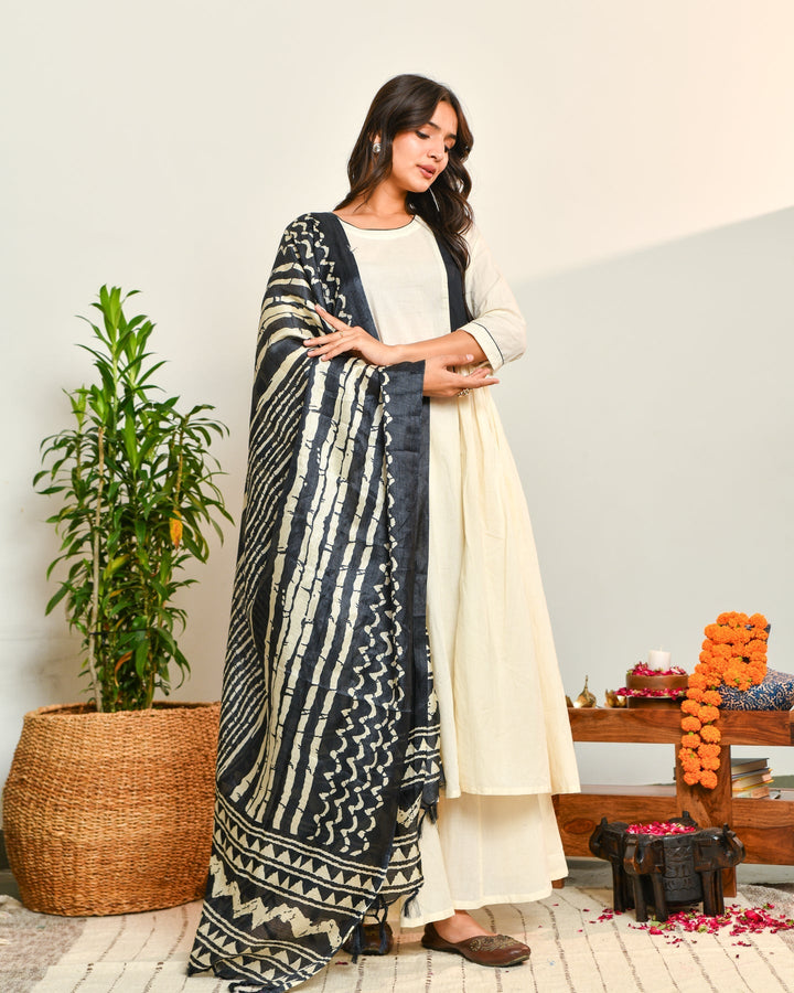 Ivory Black Cotton Ikat 3-Piece Kurta Set