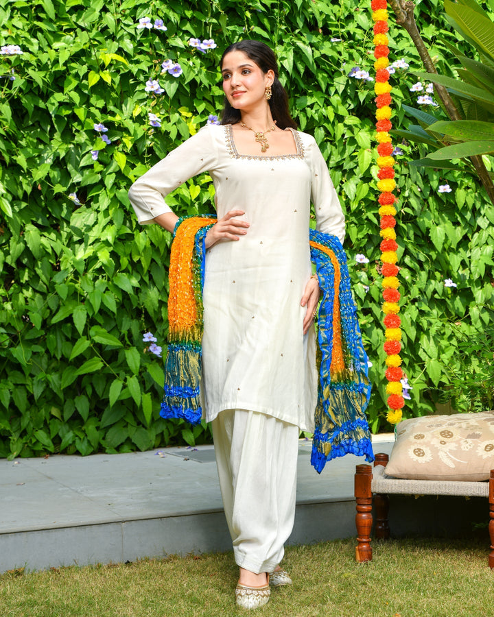 Off-White-Embroidered-Rayon-3-Piece-Kurta-Set