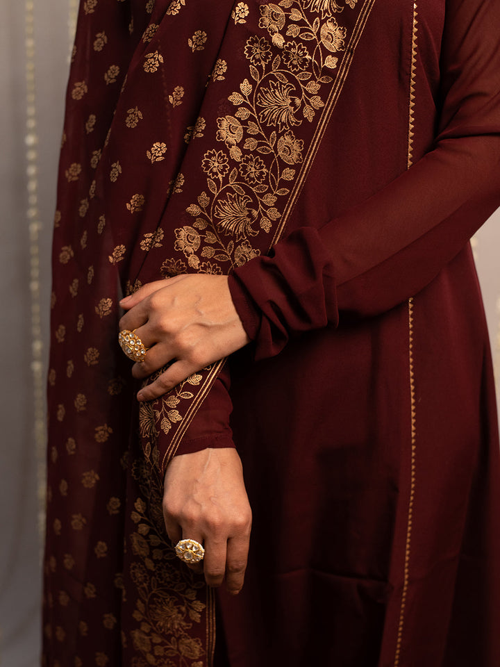 Maroon-Poly-Crepe-Boat-Neck-3-Piece-Kurta-Set