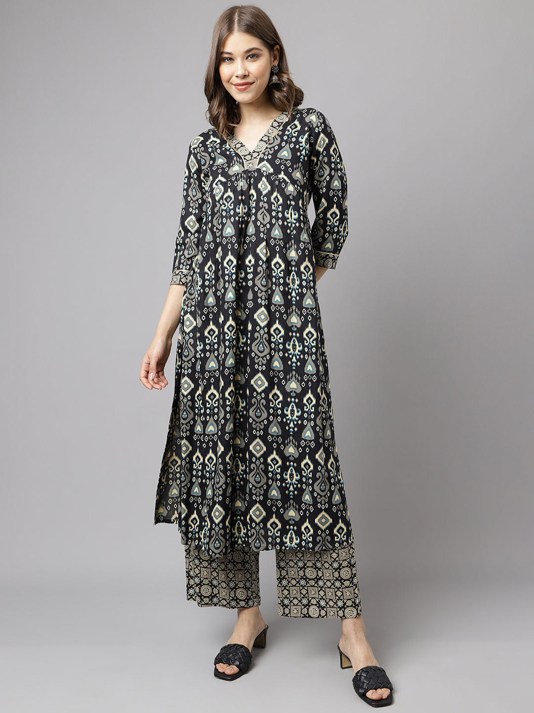 Black-Cotton-A-Line-2-Piece-Kurta-Set