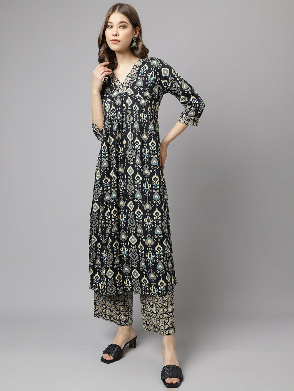 Black-Cotton-A-Line-2-Piece-Kurta-Set