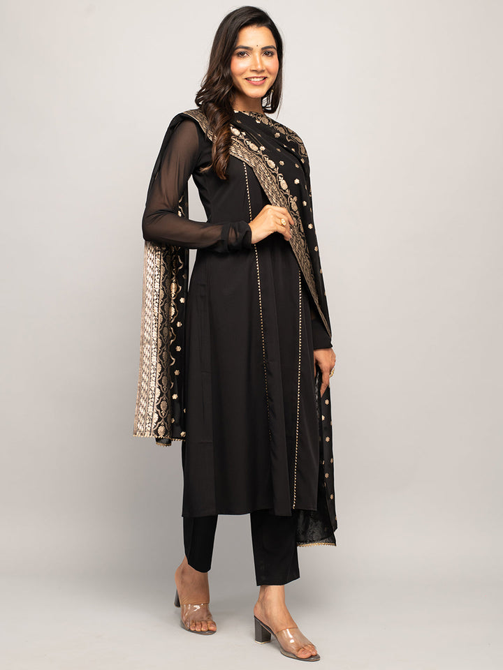 Balck-Crepe-A-line-3-Piece-Kurta-Set