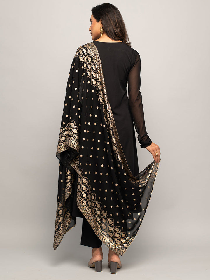 Balck-Crepe-A-line-3-Piece-Kurta-Set