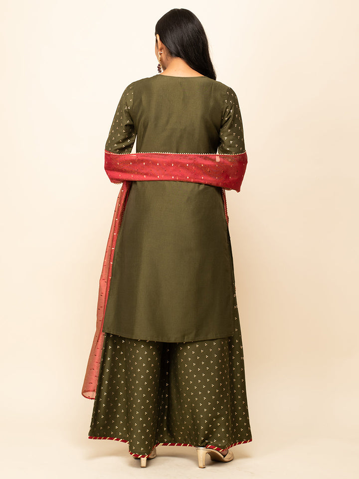 Green-Silk-Blend-Polka-Dot-3-Piece-Kurta-Set