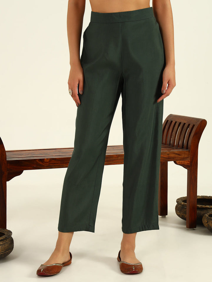 Green-Viscose-Chanderi-A-Line-3-Piece-Kurta-Set