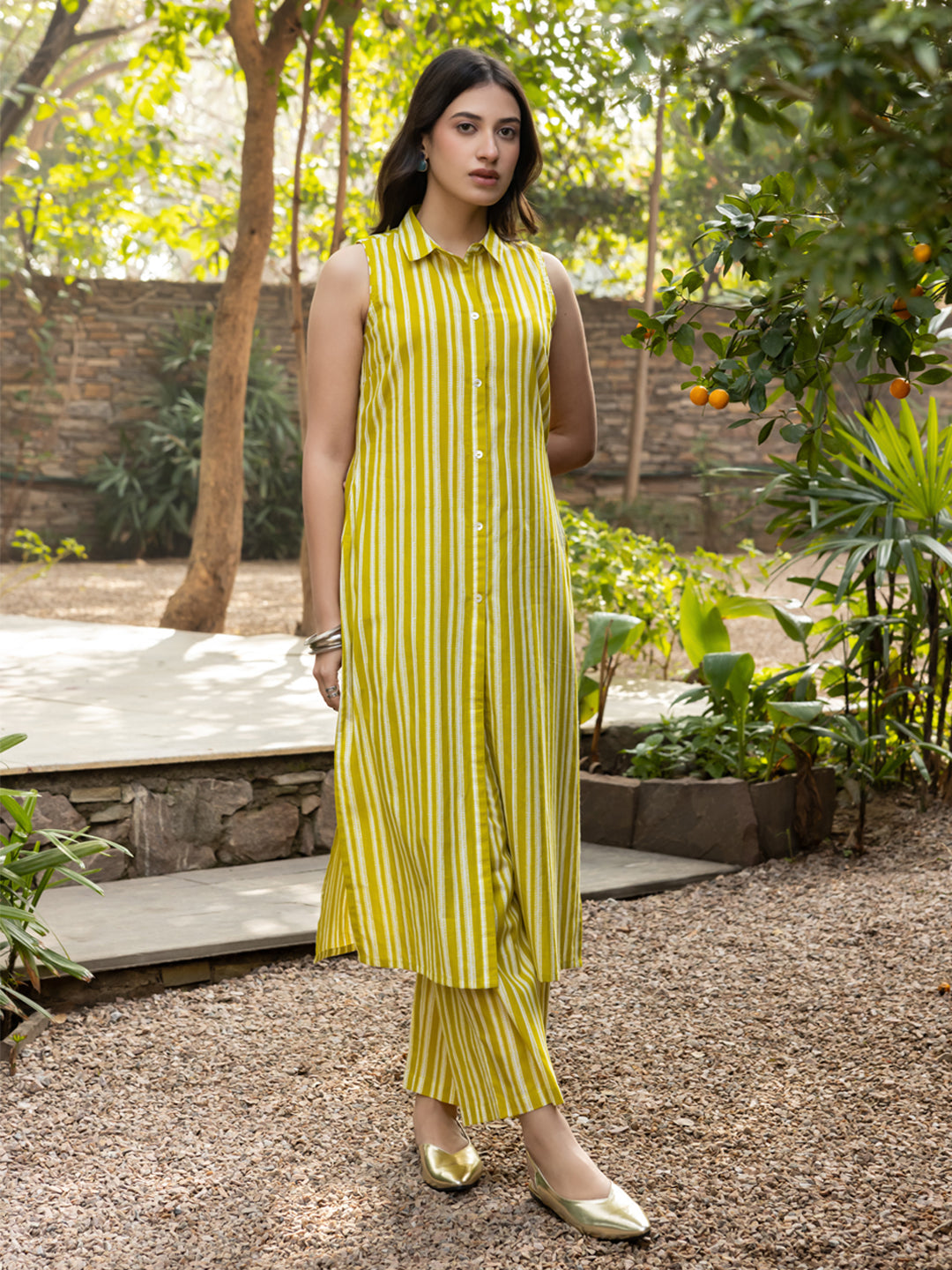 Yellow-Cotton-Straight-Cut-2-Piece-Kurta-Set