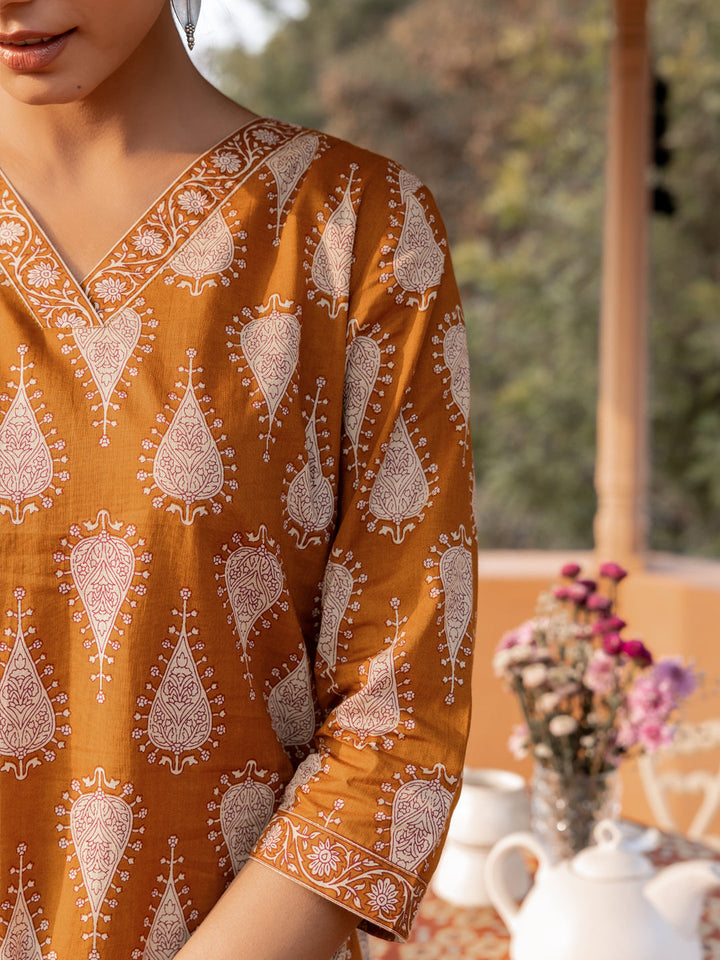 Mustard-Cotton-Printed-Straight-Cut-2-Piece-Kurta-Set