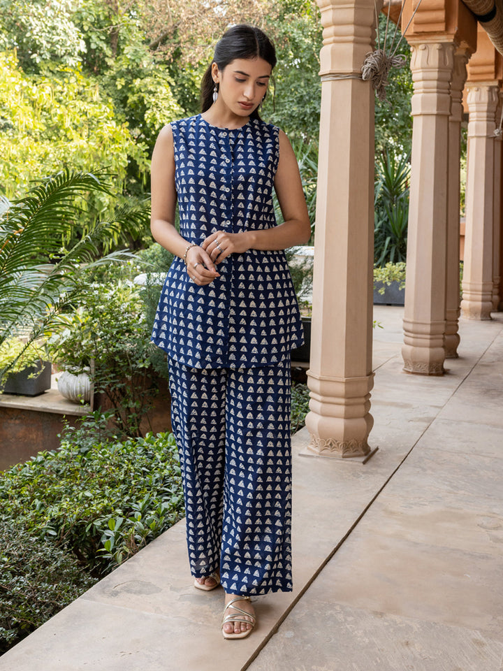 Navy-Blue-Cotton-Triangle-Printed-Co-Ord-Set