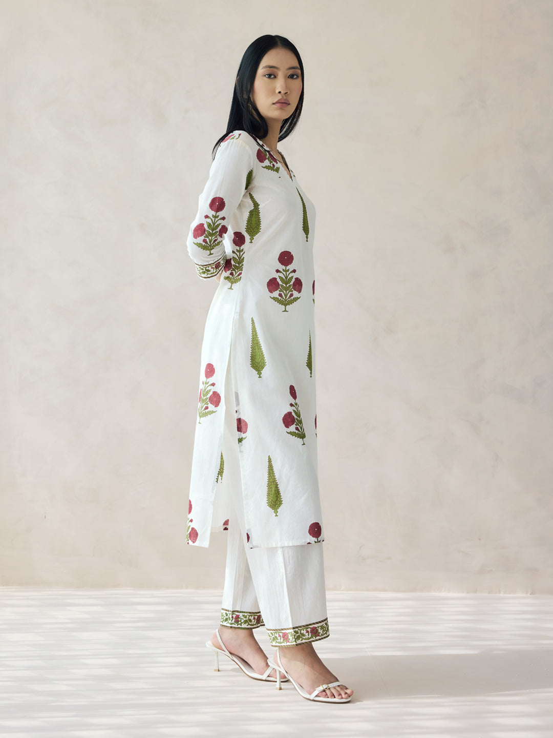 Off-White-Cotton-Maroon-Floral-Printed-2-Piece-Kurta-Set