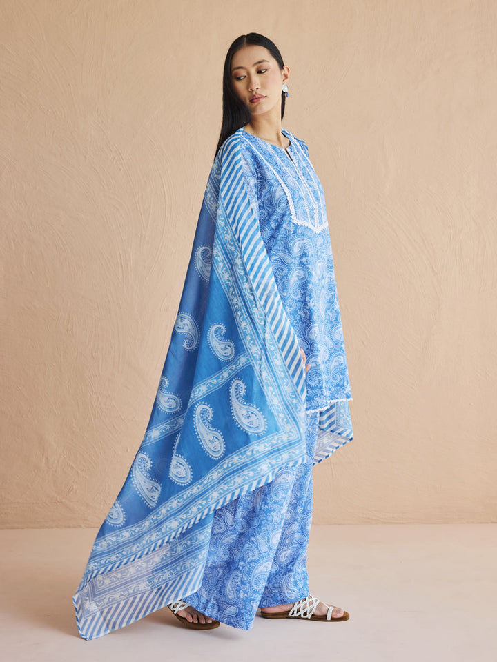 Blue-Cotton-Paisley-Printed-3-Piece-Kurta-Set